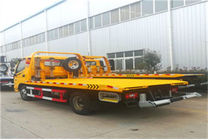 西坝河附近拖车救援搭电