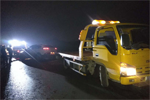 西坝河24小时车辆搭电联系电话